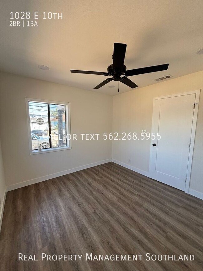 Building Photo - 1028 E 10th-