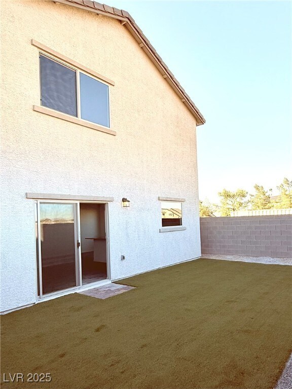 Building Photo - 5904 Swift Lariat St