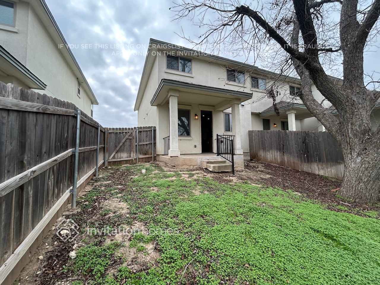 Building Photo - 179 Holly St