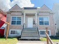 Building Photo - 1212 N Garden St