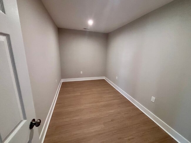 Building Photo - Freshly Renovated 8-Bedroom Home with Large Driveway – Ewing, NJ