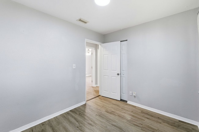 Building Photo - Leila Ave