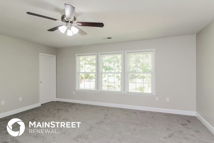 Building Photo - 14018 Pinyon Pine Ln