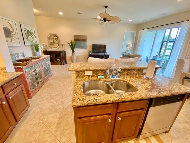 Building Photo - 6525 Monterey Point