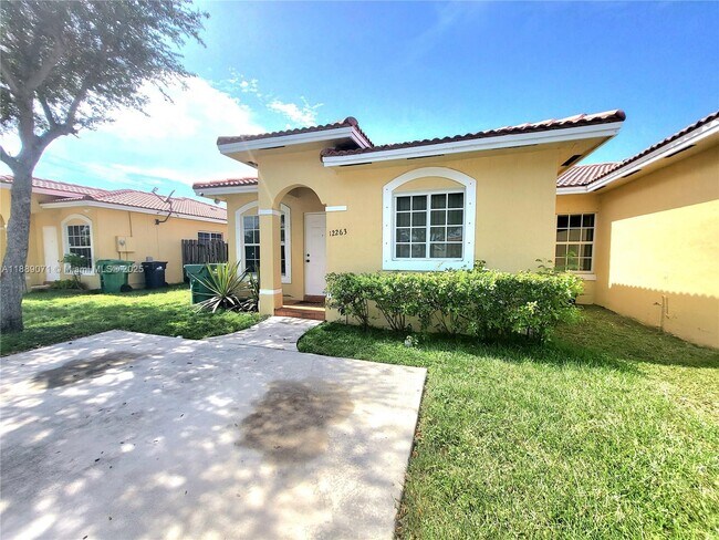 Building Photo - 12263 SW 214 Ln