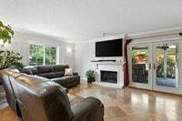 Building Photo - 12220 Caminito Del Mar Sands