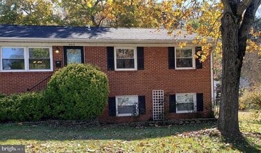 Building Photo - 4313 Hemingway Dr