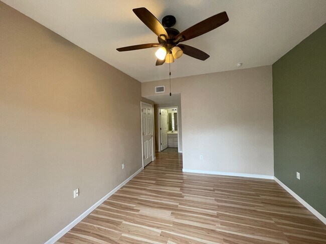 Building Photo - 1146 Opal St