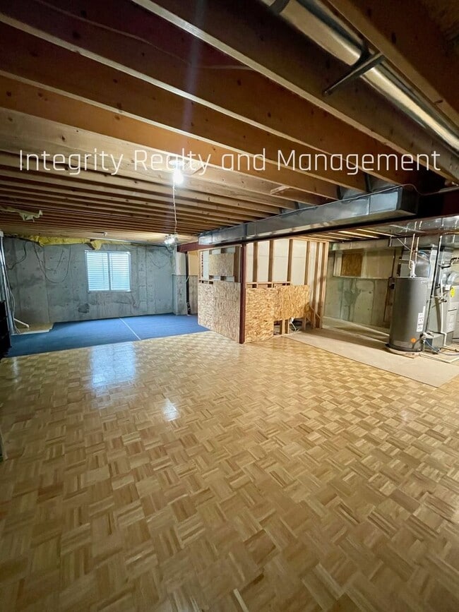 Building Photo - 8551 S Mallard Pl