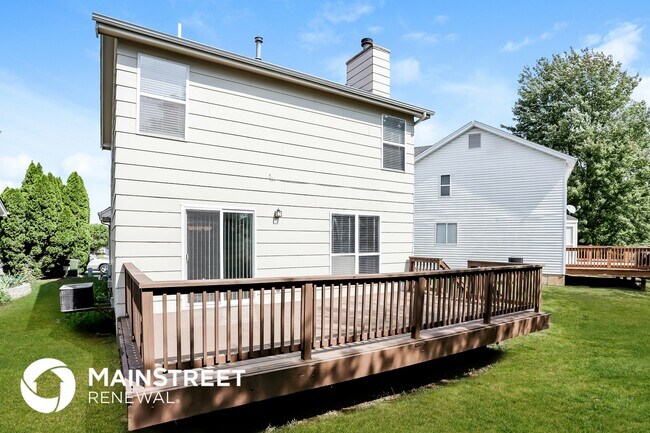 Building Photo - 16028 Sandalwood Creek Dr