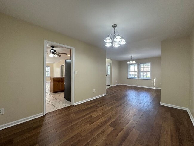 Building Photo - 204 Grandford Pl