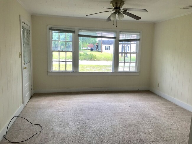 Building Photo - 2 BR 2 bath home in Troy, AL