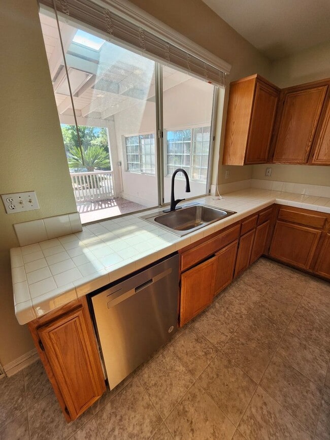 Building Photo - Beautiful two-story home located in the he...