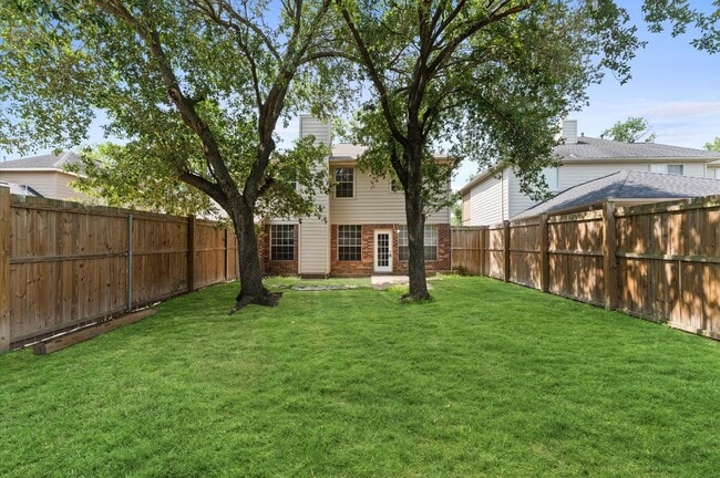 Building Photo - 15306 Goodman St