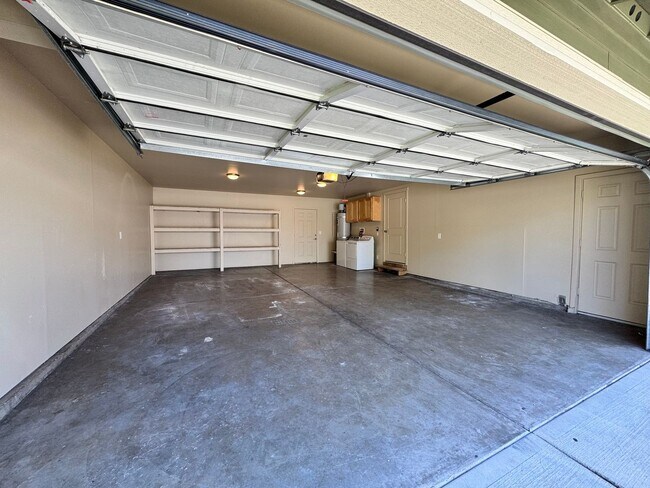 Building Photo - 28804-28806 28TH PL S