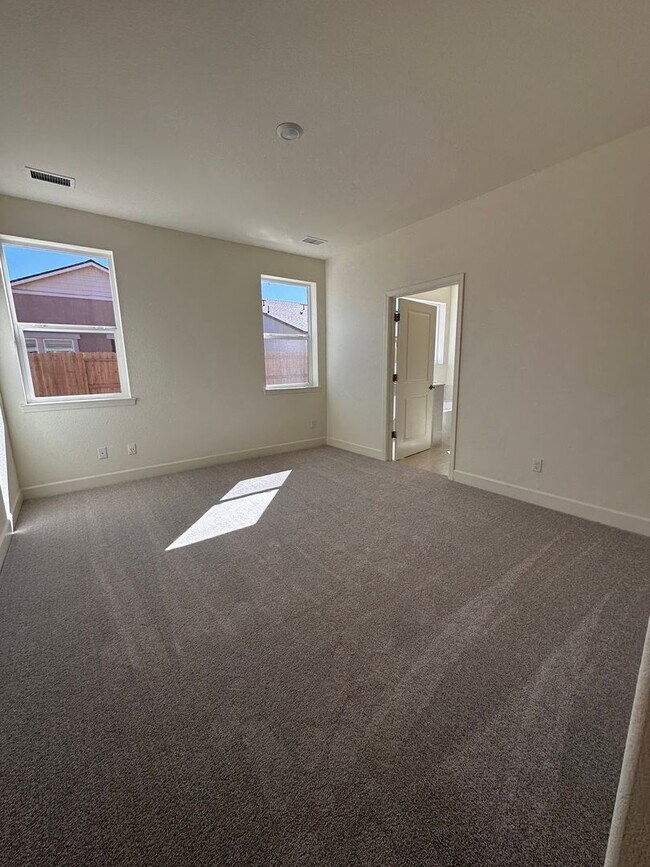 Building Photo - Newly Constructed West Carson Valley Home