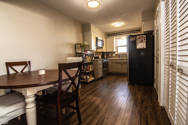 Building Photo - 5201 18th St