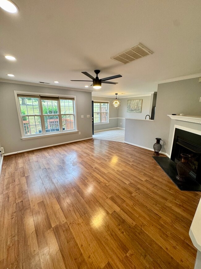 Building Photo - 2525 Blackwolf Run Ln