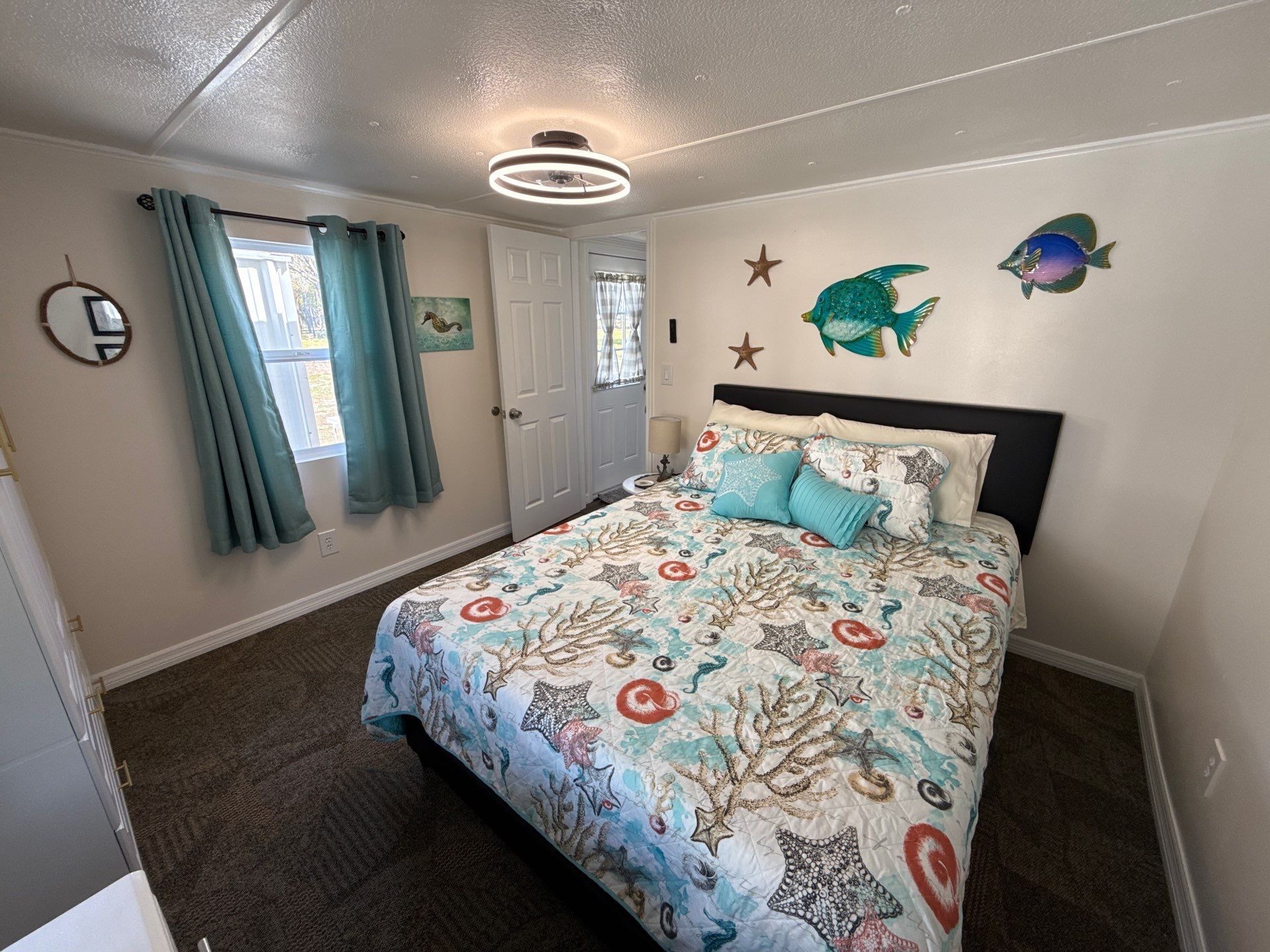 Building Photo - 8811 W Arber Ct