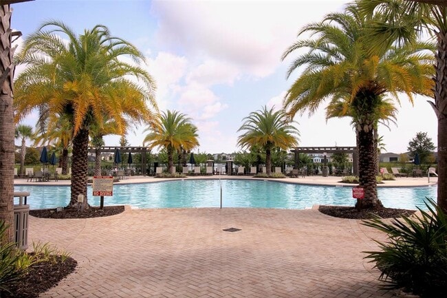 Building Photo - 2918 Windmill Dr