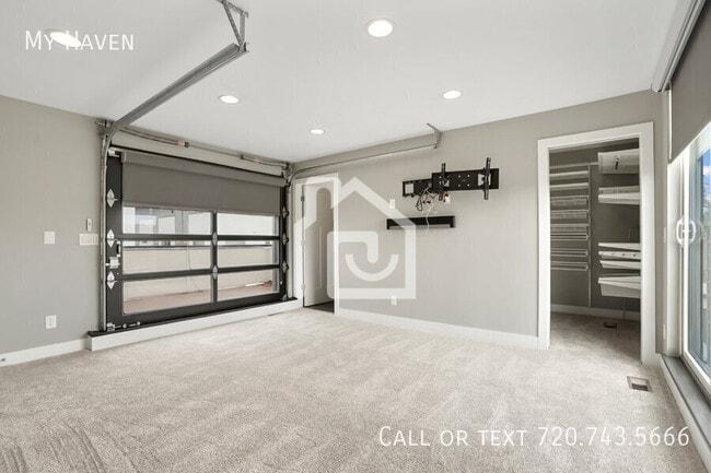 Building Photo - 2735 W 21st Ave