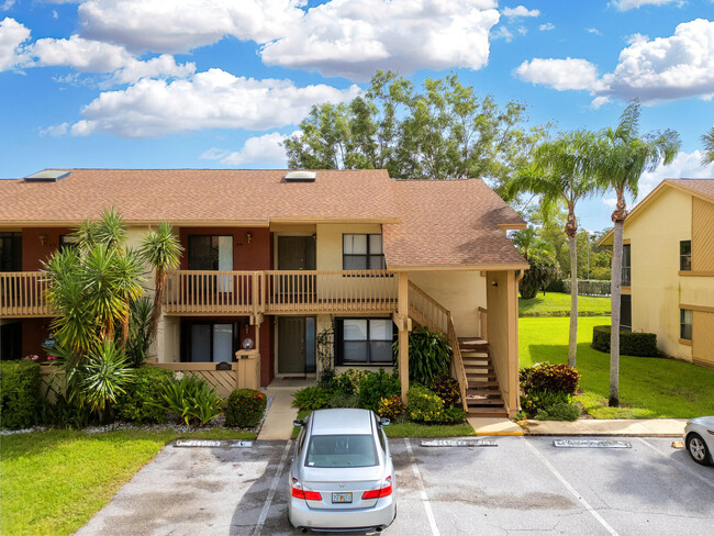 Building Photo - 13065 Albright Ct
