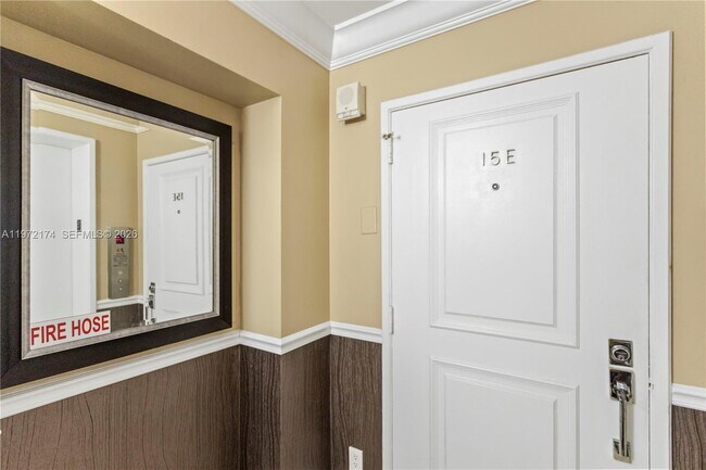 Building Photo - 1901 N Ocean Blvd