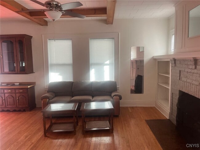 Building Photo - 1205 Madison St