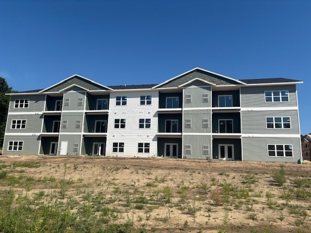 Primary Photo - Midvilla Apartments