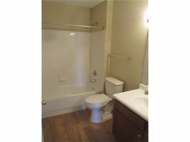 Building Photo - Water view condo with garage in sought after westchase