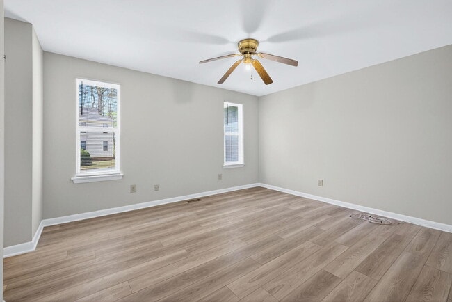 Building Photo - 5367 Wayne St