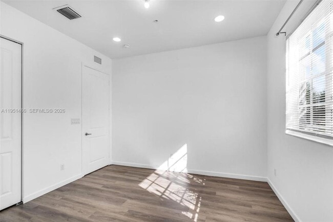 Building Photo - 2735 SW 81st Terrace