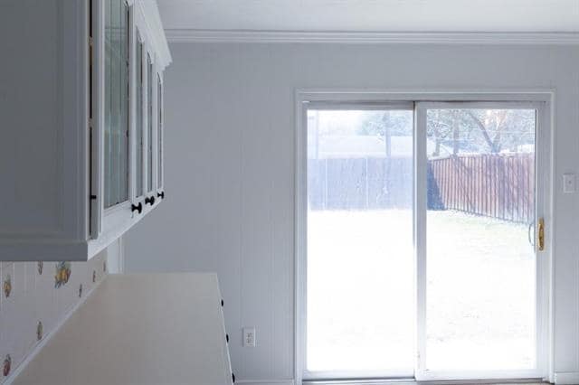 Building Photo - 2333 Seabreeze Dr