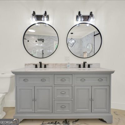 Building Photo - 3270 Brookview Dr