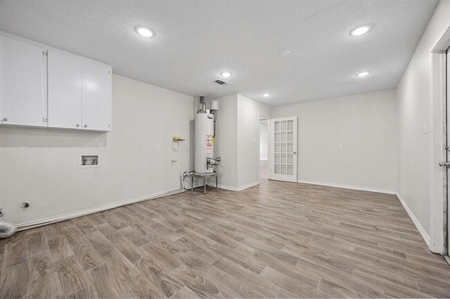Building Photo - 1105 Spring Breeze Cove