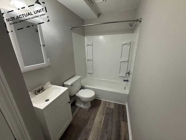 Building Photo - 1612 Richardson St