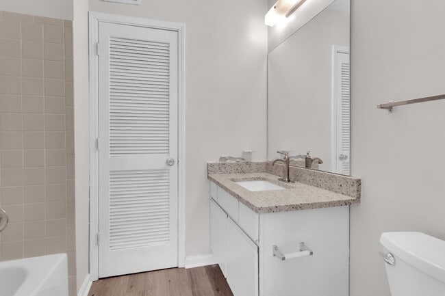 Building Photo - 2186 Spring Walk Ct