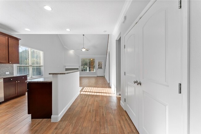 Building Photo - 122 Wood Drake Place