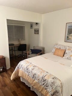 Building Photo - 3839 Vista Campana S