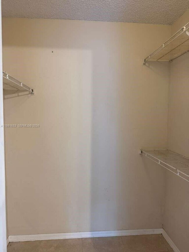 Building Photo - 3350 Pinewalk Dr N