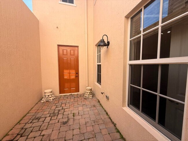 Building Photo - 8309 NW 8th Way
