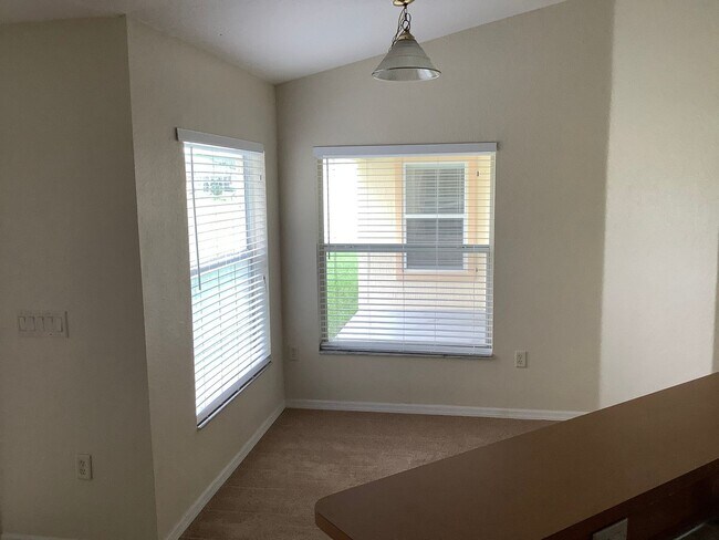 Building Photo - Charming 4-Bedroom, 2-Bath Home for Rent – Marion Oaks!