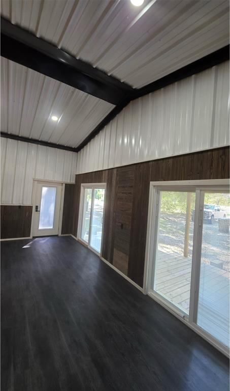 Building Photo - 401 SW Kemp Rd