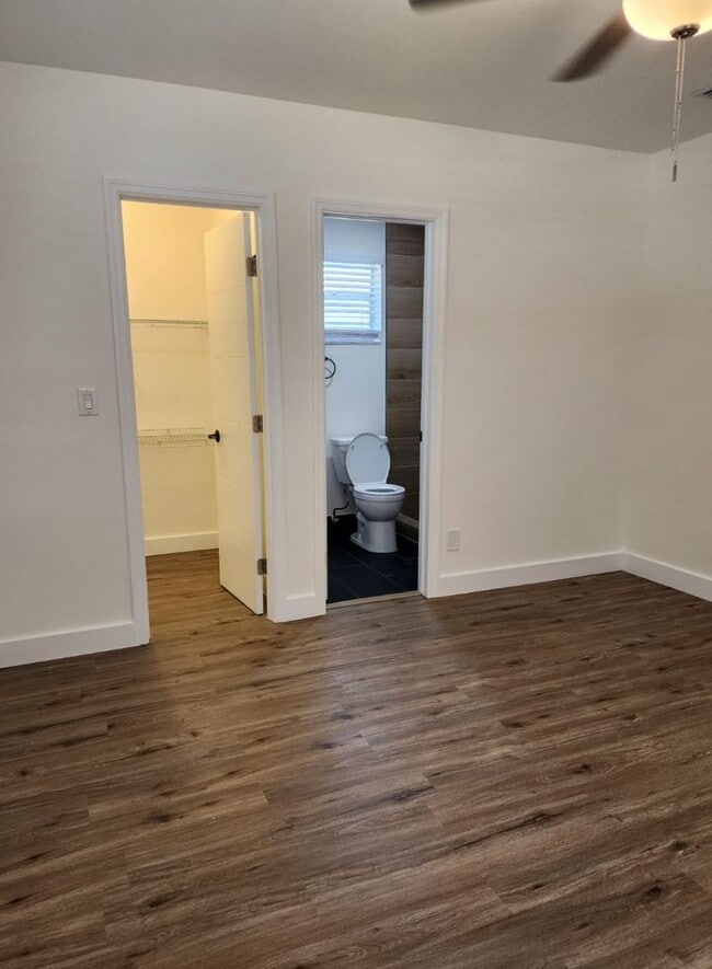 Building Photo - Special Pricing! Beautifully Updated 2-Bedroom Home in Prime Location!