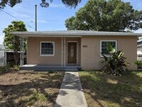 Building Photo - 2 Bedroom Single Family Home in Central Gulfport