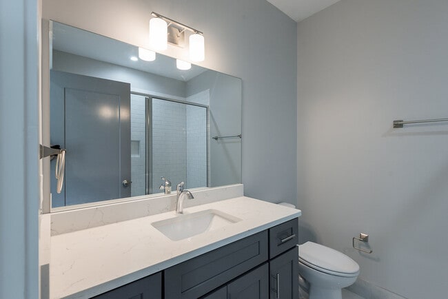 Building Photo - 6 Sanctuary Ct