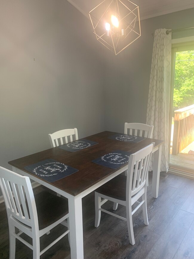 Building Photo - 3509 Squires Woods Way