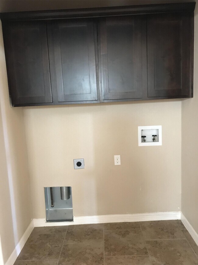 Building Photo - 3641 Morgan Bay Pl