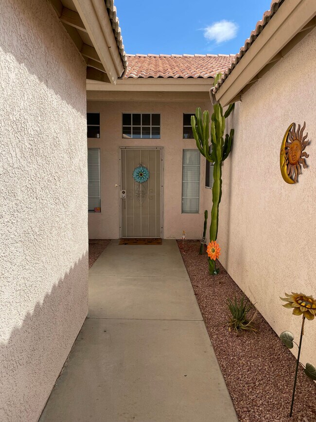 Building Photo - 81329 Avenida Coyote