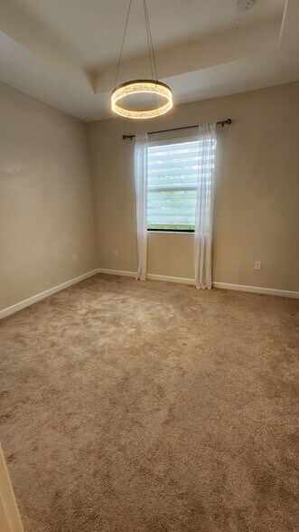 Building Photo - 14817 SW 183rd Ter